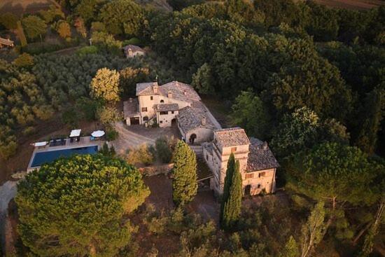 Casale Alessandri Massa Martana Bagian luar foto
