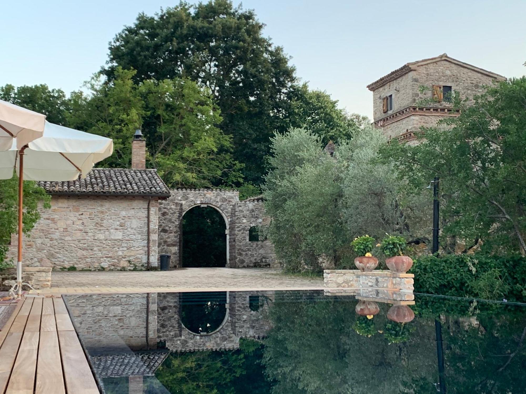 Casale Alessandri Massa Martana Bagian luar foto